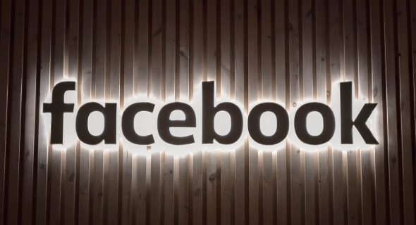 Facebook 5: nuova interfaccia, nuovi strumenti